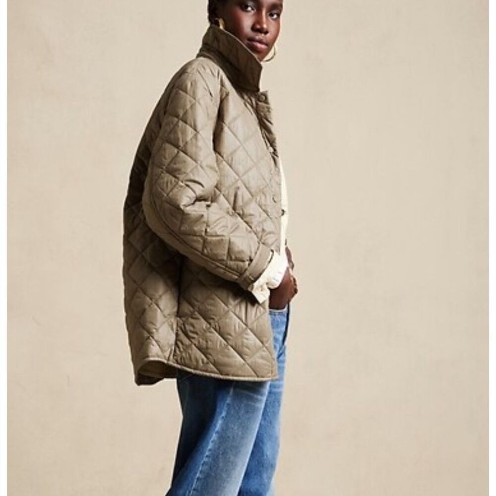 Banana Republic Sage Green Fill Shirt Puffer Jacket Medium/Large Petite